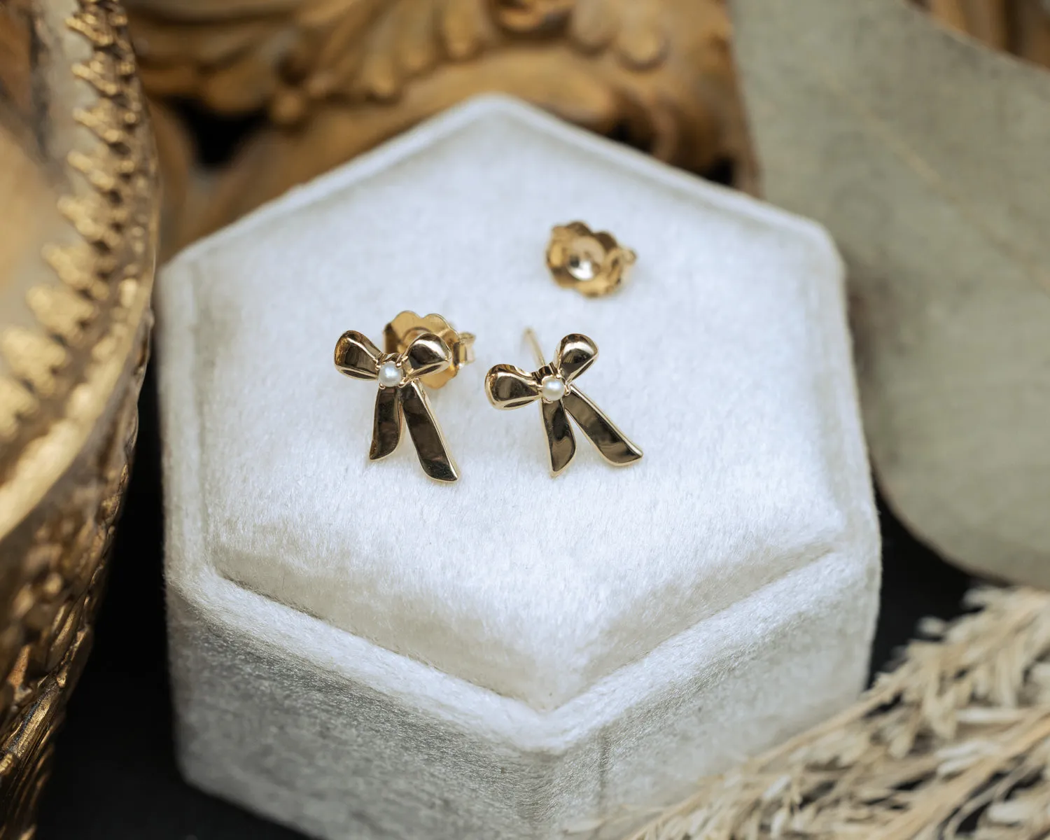 14K GOLD BOW EARRINGS WITH WHITE SEED PEARLS