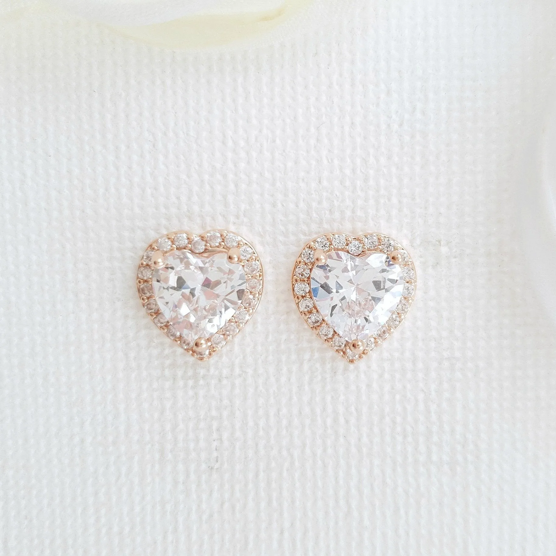 14K Gold Cubic Zirconia Heart Earrings Studs -Diana