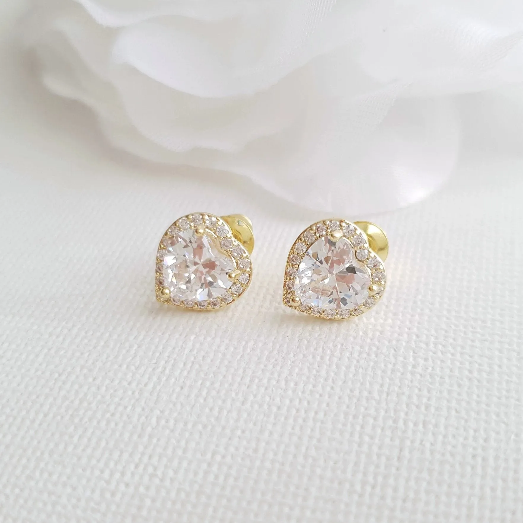 14K Gold Cubic Zirconia Heart Earrings Studs -Diana