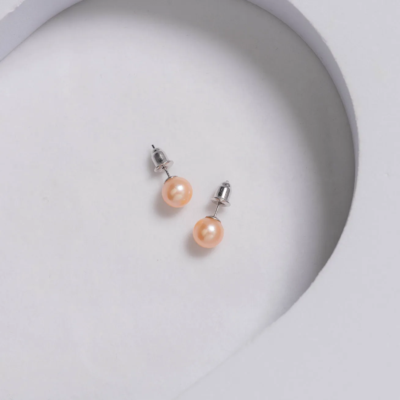 18K Gold﻿ Top Grade Pink Freshwater Pearl Stud Earrings KE00059