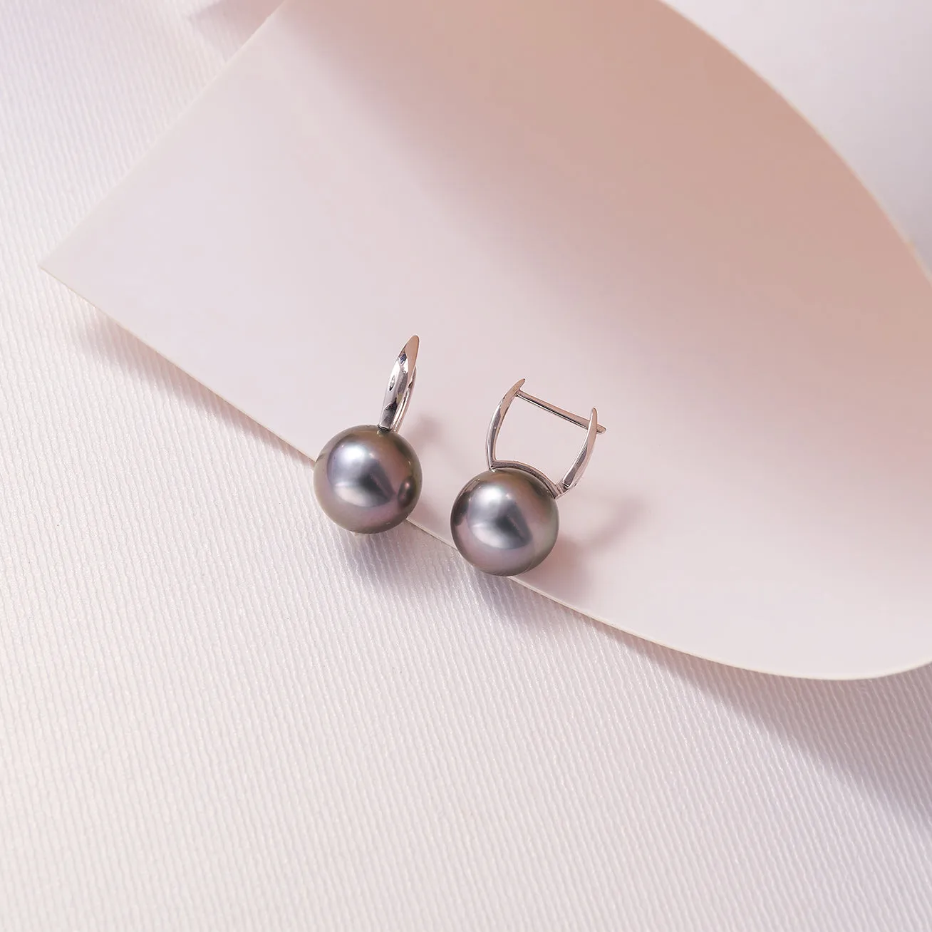 18K Gold﻿ Top Grade Tahitian Pearl Earrings KE00189