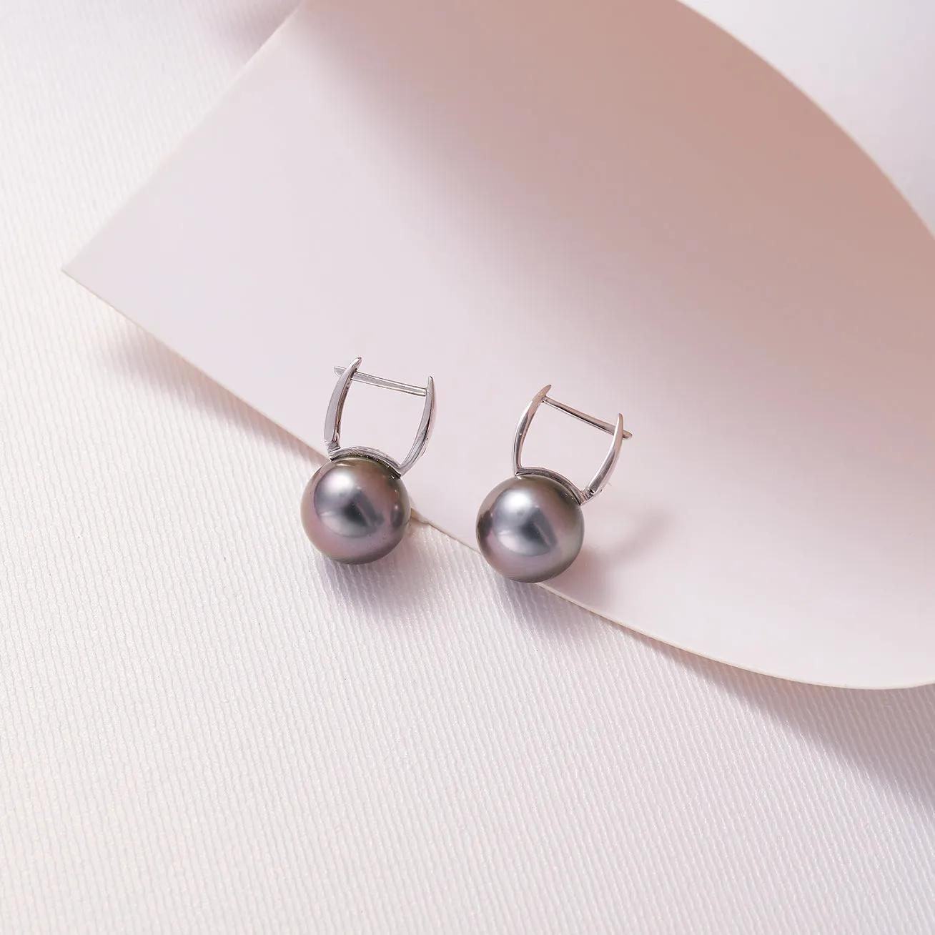 18K Gold﻿ Top Grade Tahitian Pearl Earrings KE00189