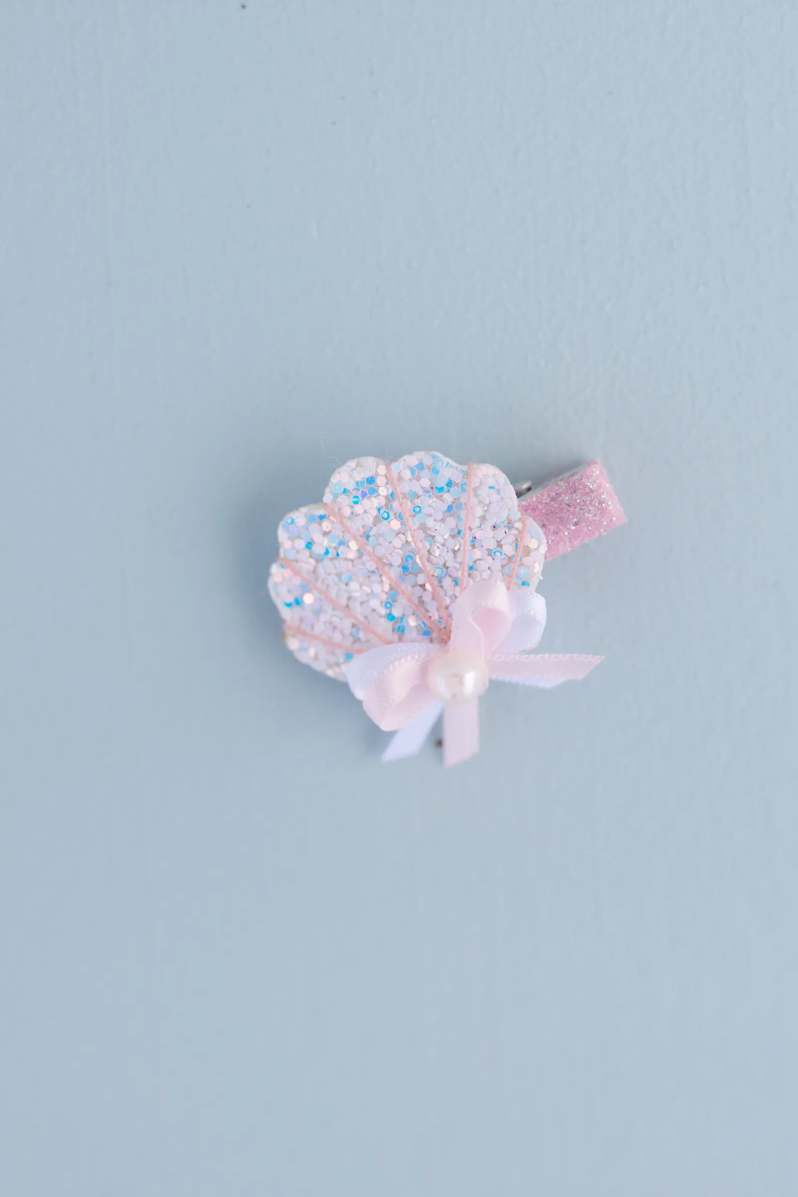 Boutique Sparkle Shell Hairclip