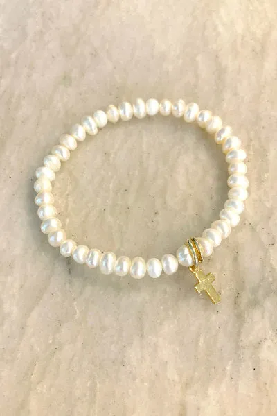 Child Pearl Stretchy Bracelet | Freshwater Pearls & Customizable Charms | By Pearly Girls