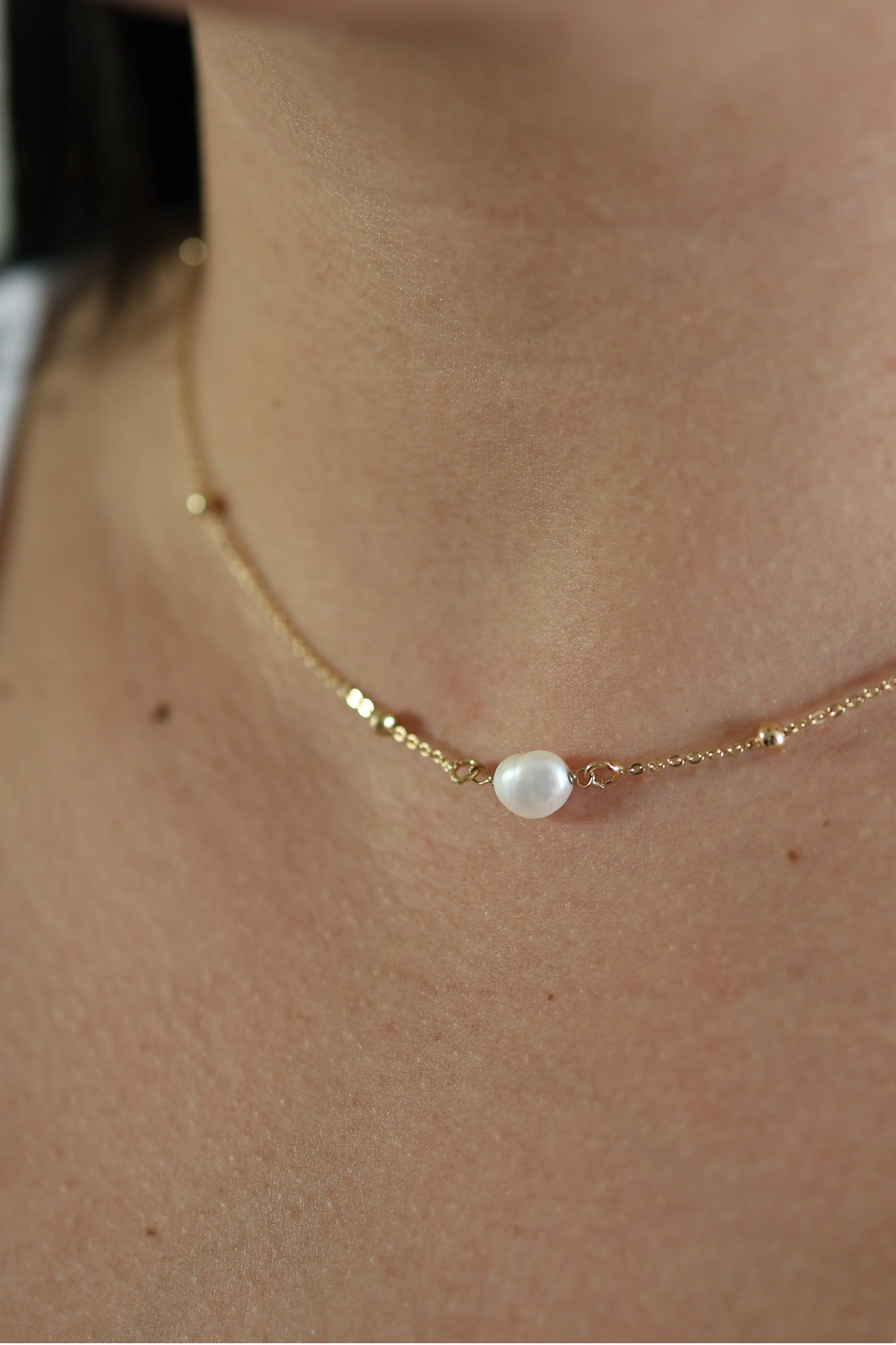 Classic Pearl Cascade Necklace