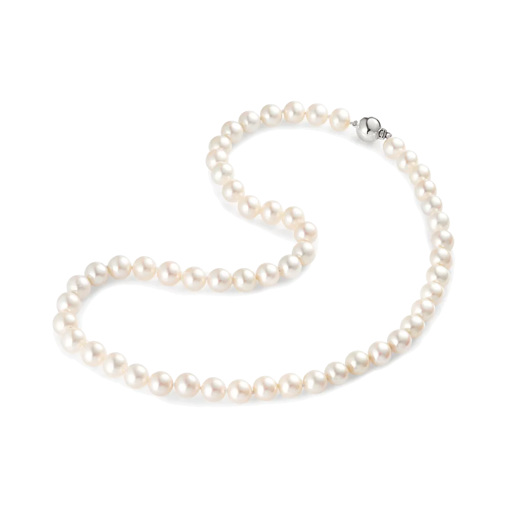 Classic Pearl Necklace