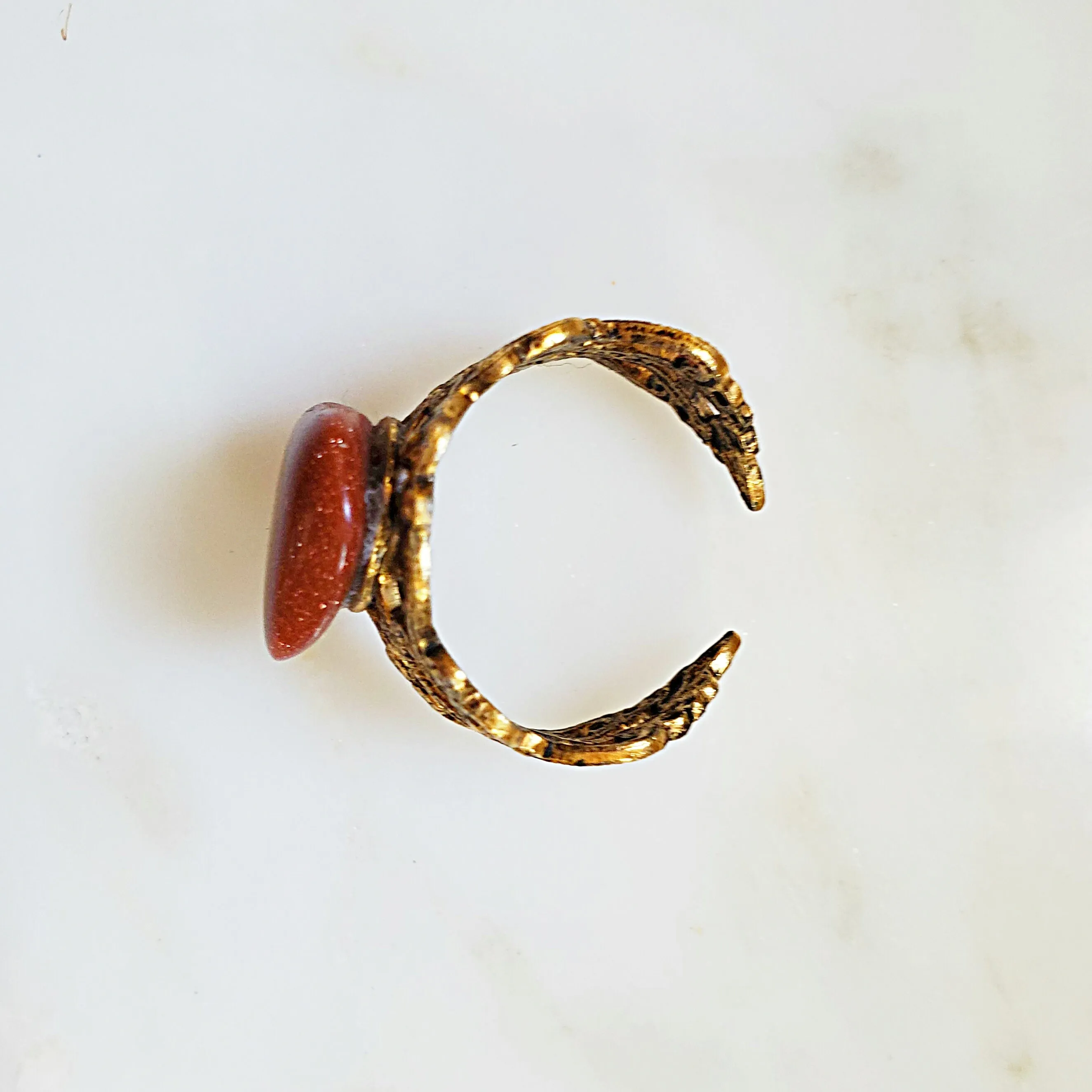 Drizy Stone Gold Ring