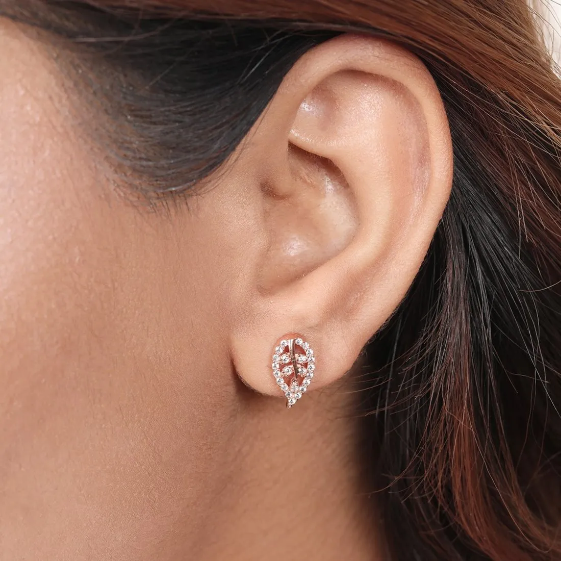 Graceful Leaf Radiance Rose Gold-Plated 925 Sterling Silver Earring