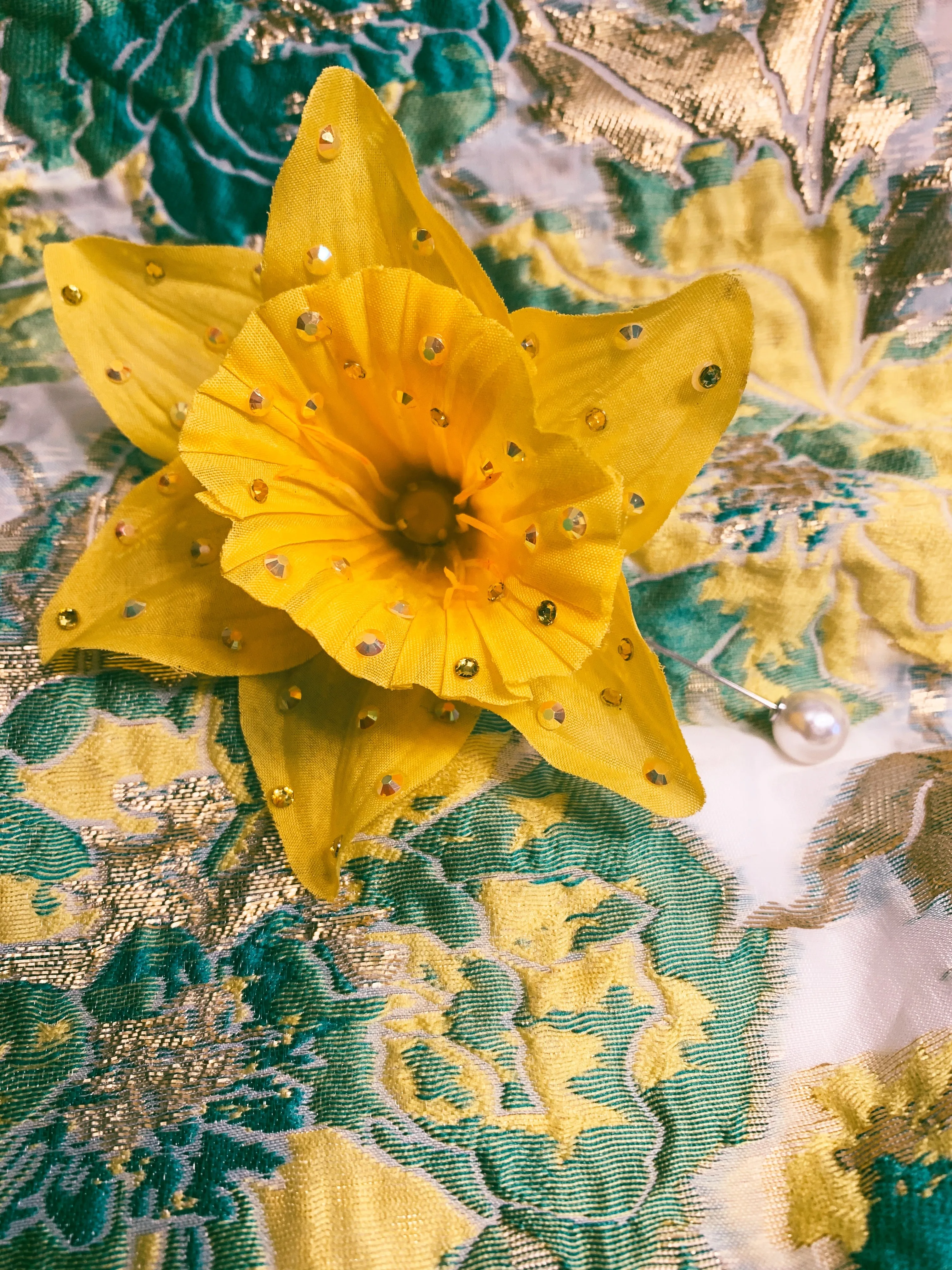 Marie Curie Large Yellow bejewelled Daffodil Pearl Pin Brooch