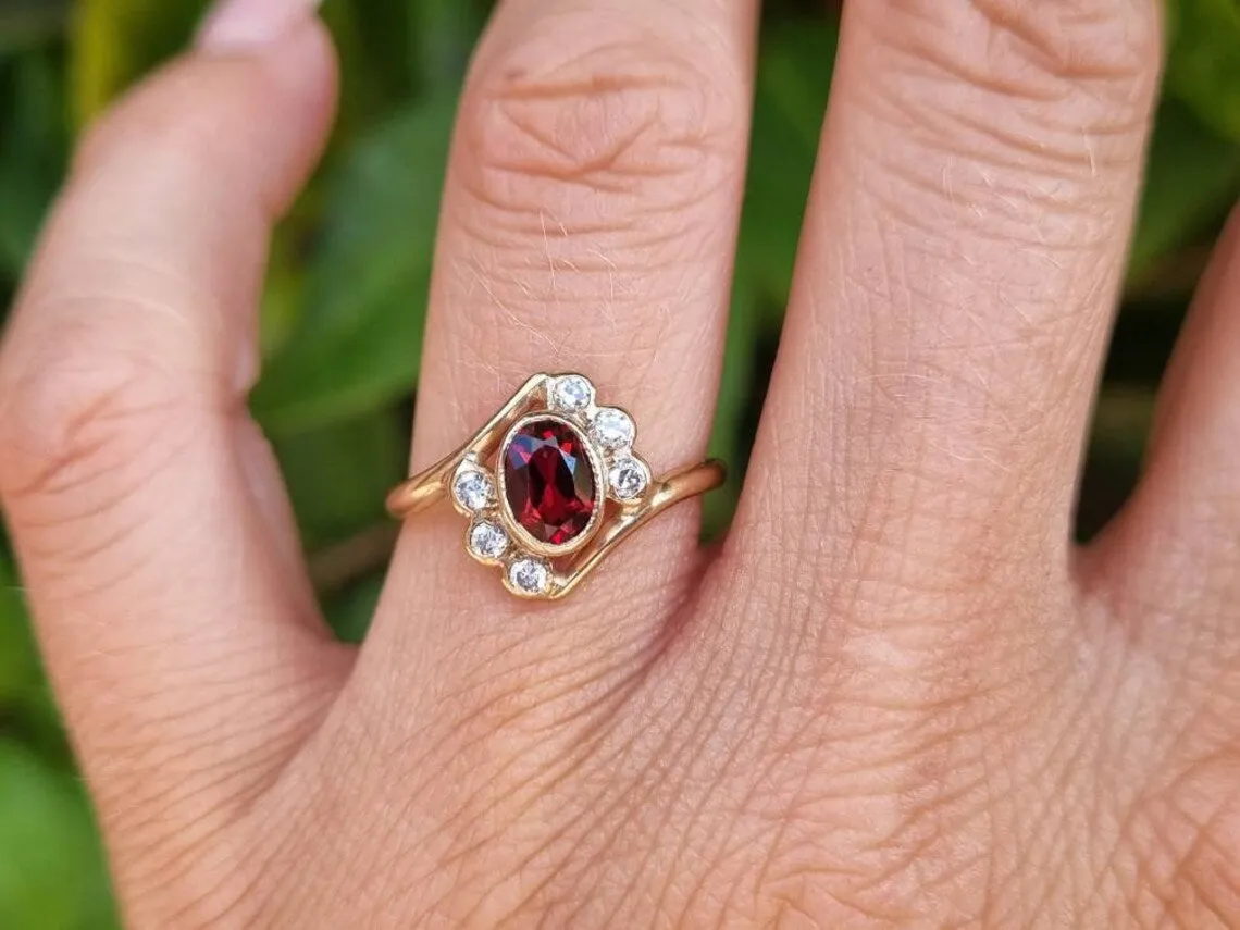 Natural Oval Cut Garnet Vintage Engagement Rings For Women - 14k Gold Vermeil  Ring