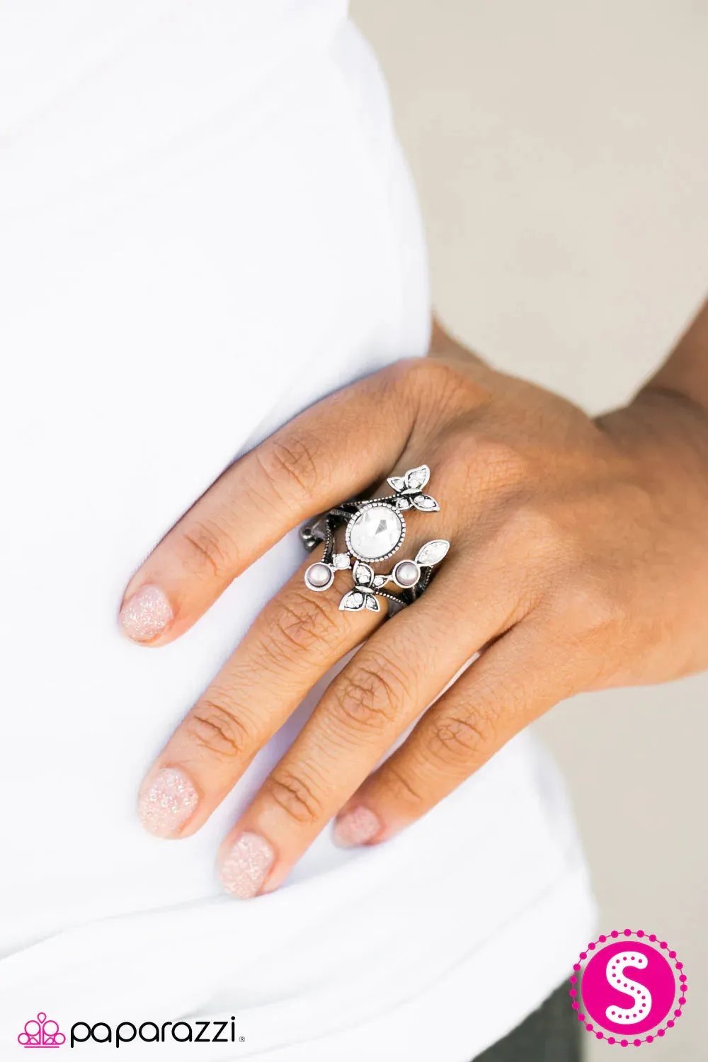 Paparazzi Ring ~ Bay Beauty - Silver