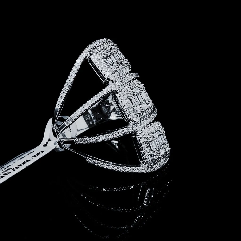 PREORDER | Square Statement Diamond Ring 14kt