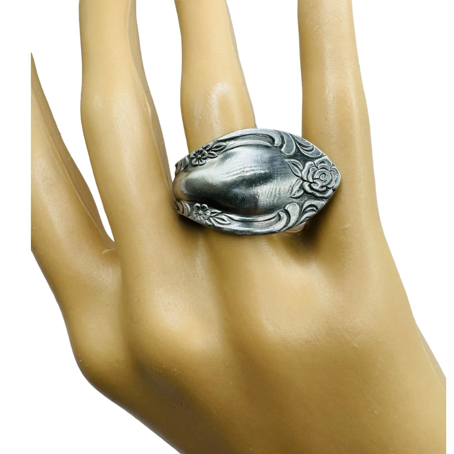 Rose Spoon Ring Made of a
Stainless Steel, Reed & Barton Silverware Size 7