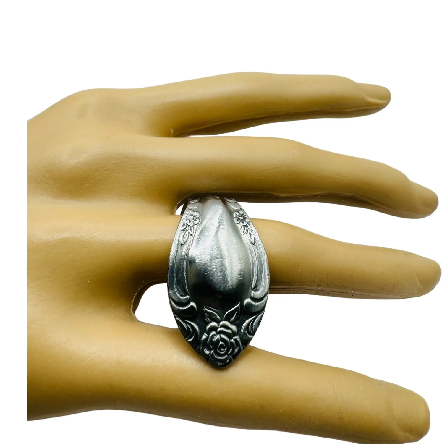 Rose Spoon Ring Made of a
Stainless Steel, Reed & Barton Silverware Size 7