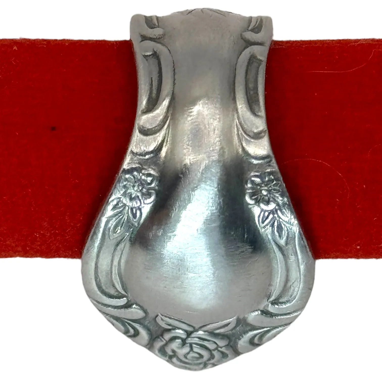 Rose Spoon Ring Made of a
Stainless Steel, Reed & Barton Silverware Size 7