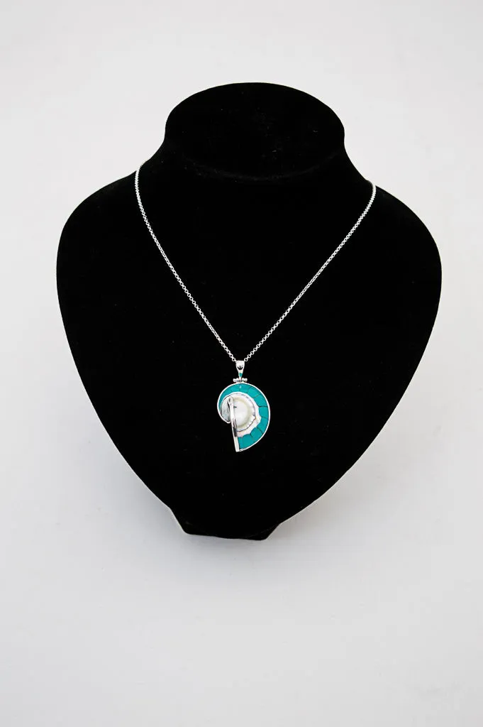 Small Turquoise Nausilus Shell Pendant Necklace - 367