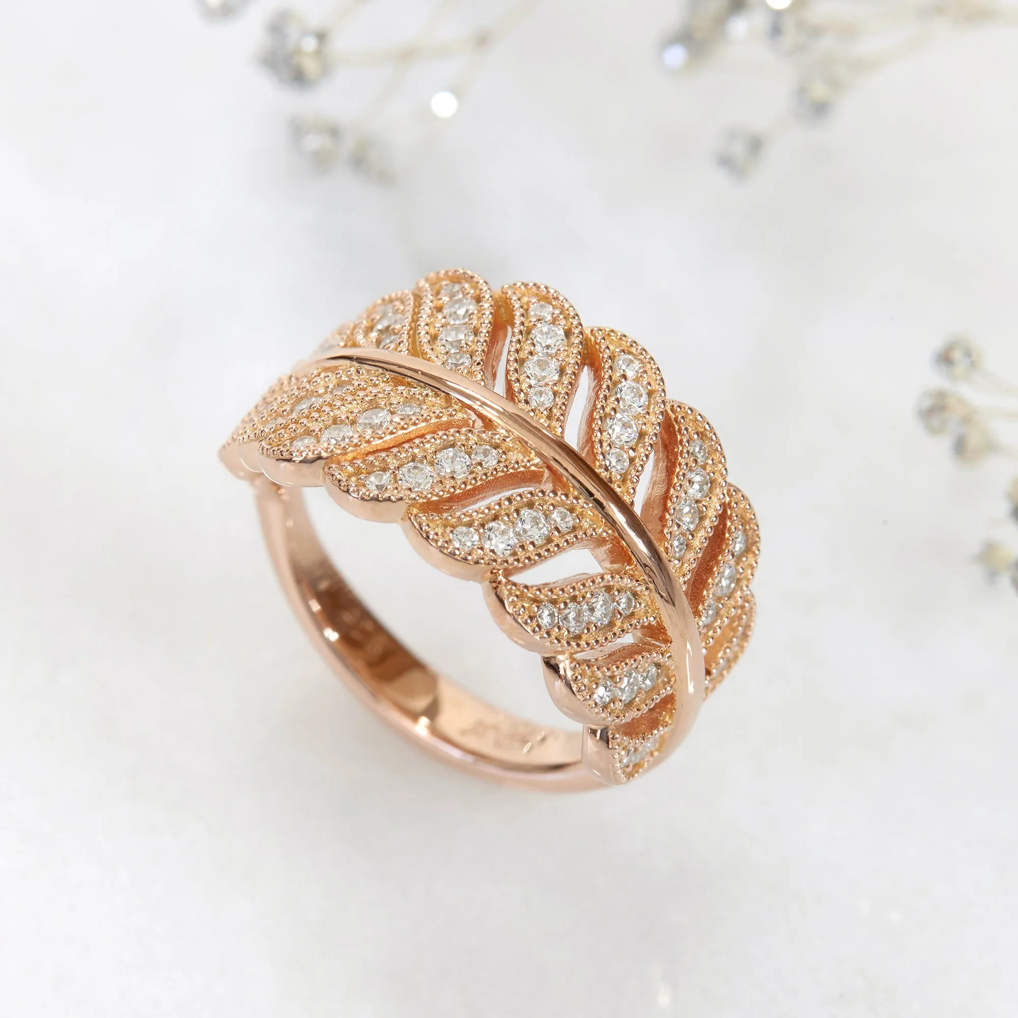 Sparkling Leaf Wrap Ring