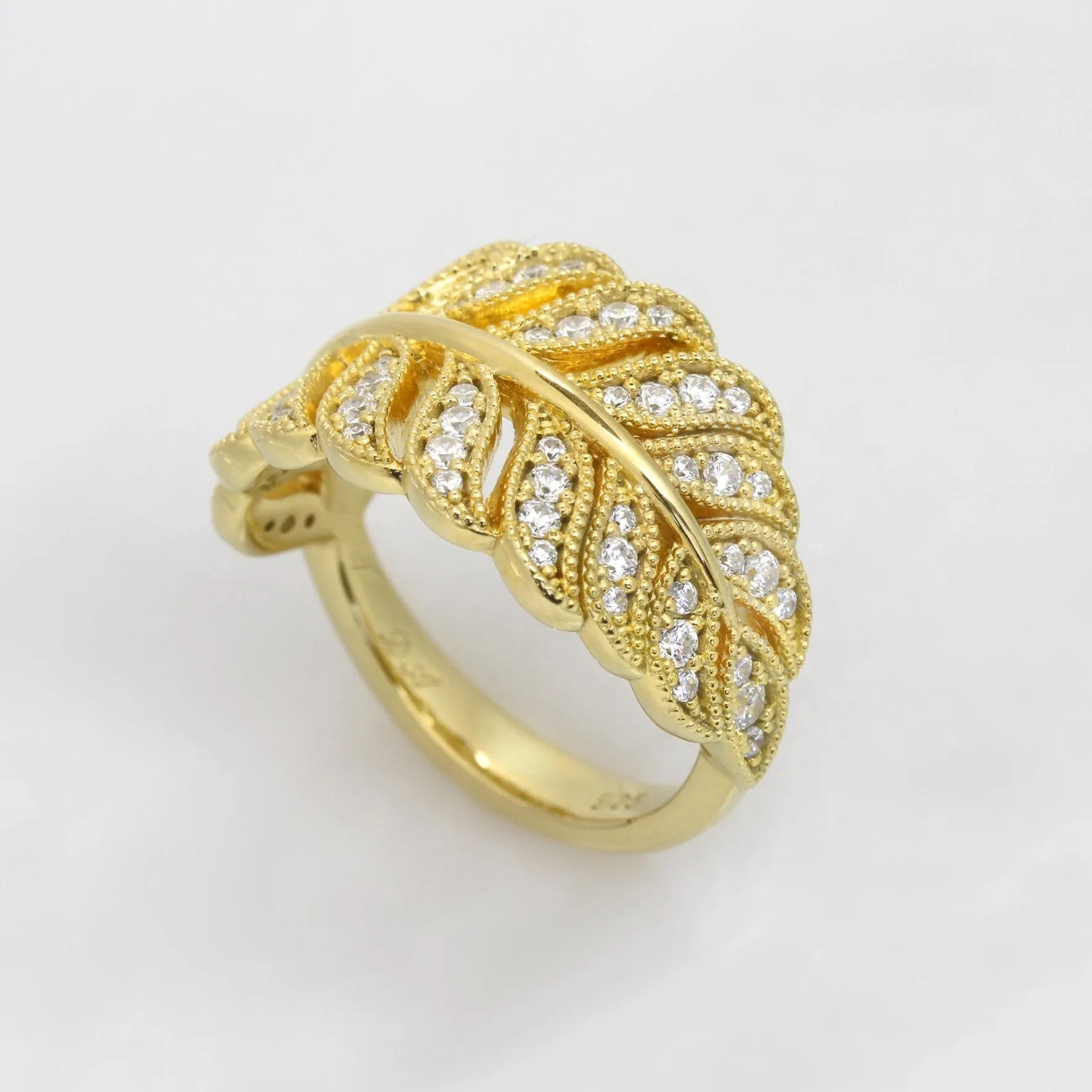 Sparkling Leaf Wrap Ring