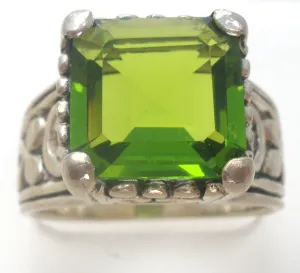 Sterling Silver Green Peridot Ring Size 9