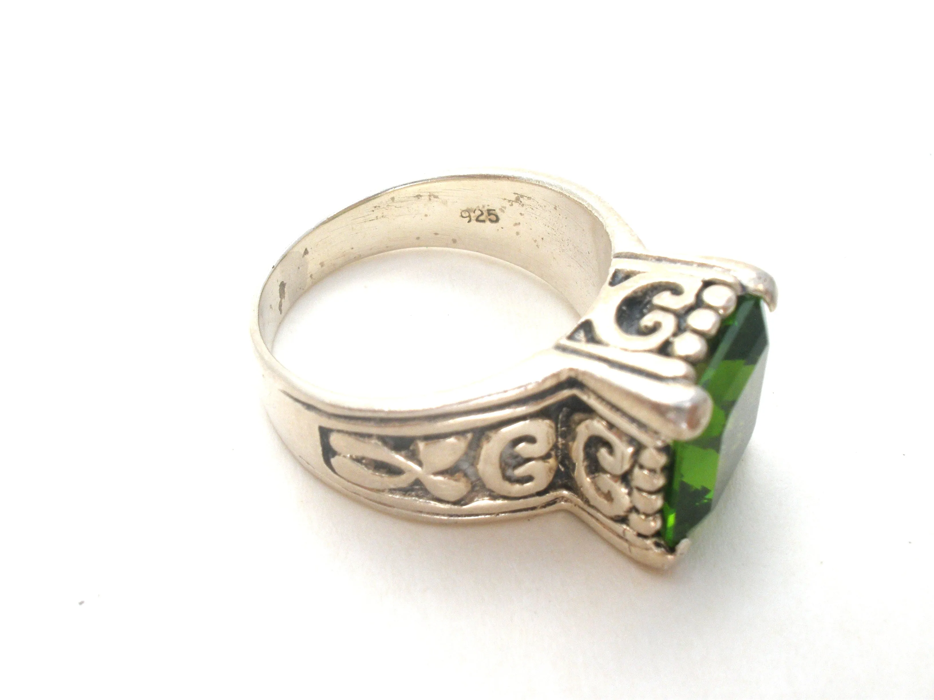 Sterling Silver Green Peridot Ring Size 9